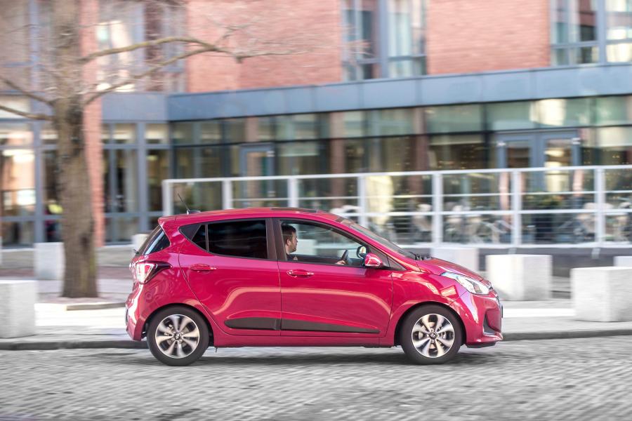  Hyundai i10 2016 года  (UK) (фото 22 из 41)
